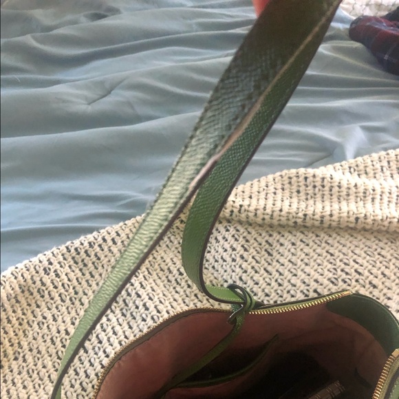 Handbag - Picture 4 of 5